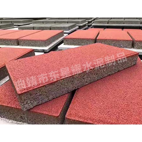 透水磚的孔隙率大小對(duì)其透水和保水性能有怎樣的具體關(guān)聯(lián)？曲靖東星耀水泥制品廠(chǎng)家告訴你